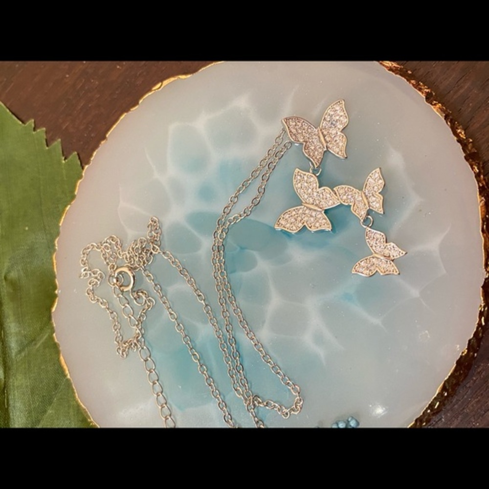 925 Silver Mini Butterfly Cluster Necklace